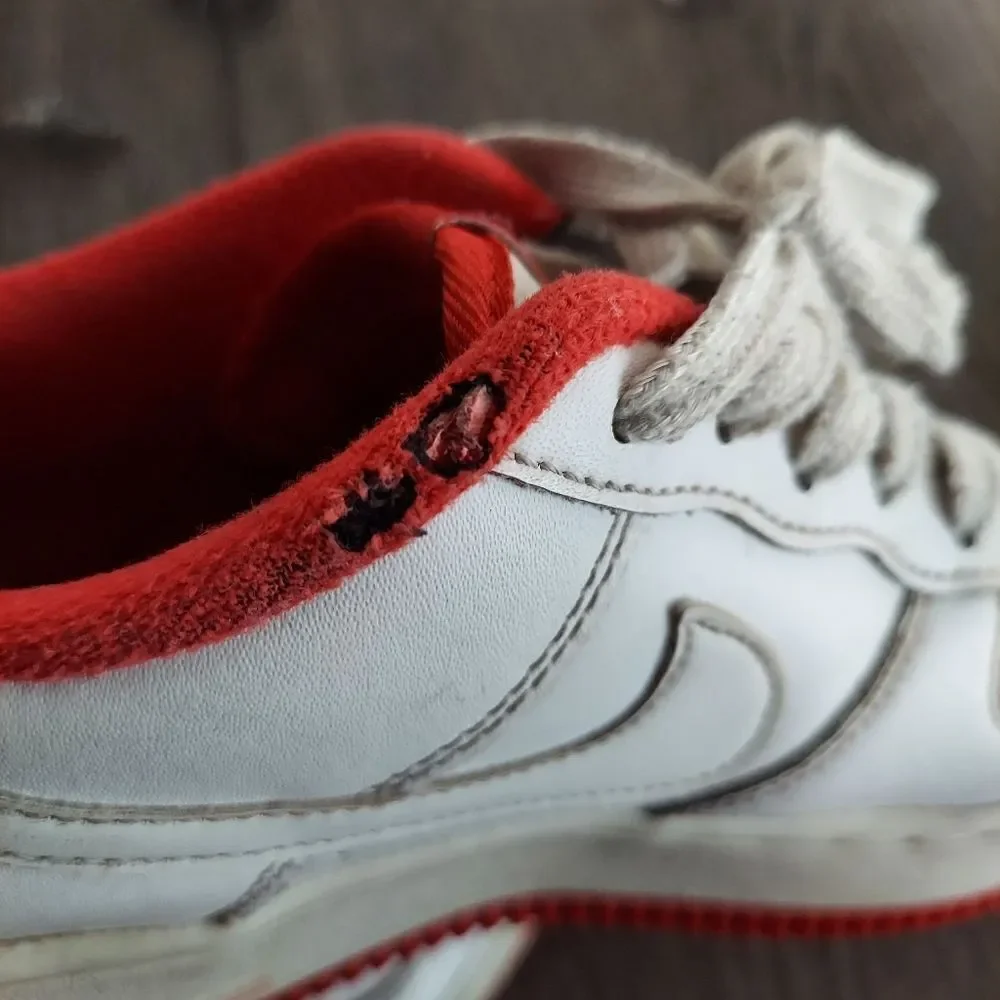 Nike Air Force 1 Gs White University Red Sneakers Size 4Y CD6915-101